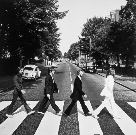 Beatles Poster, Black And White Photo Wall, Beatles Pictures, Black And White Picture Wall, Beatles Abbey Road, Charcoal Drawings, Abbey Road, Photo Wall Collage, Black And White Posters