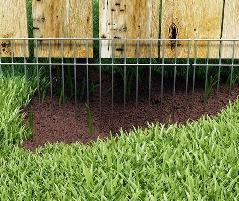 Backyard Dog Area, Diy Dog Fence, Dog Yard, Dog Pen, Pet Barrier, Dog Area, Types Of Fences, Dog Fence, Backyard Fences