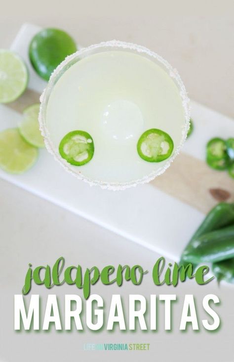 Jalapeno Lime Margarita Recipe via Life On Virginia Street Sugar Free Margarita, Lime Margarita Recipe, Spicy Margarita Recipe, Margarita Cupcakes, Life On Virginia Street, Jalapeno Margarita, Keto Cocktails, Lime Margarita, Spicy Margarita