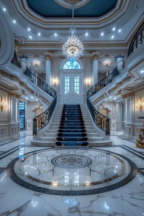 Mansion Entryway, Male Bedroom Ideas Modern, Royal Castles Interior, Luxurious Mansions Interior, Gorgeous Entryway, Basement Movie Room, Castle House Design, Luxury Staircase, Luxury Mansions Interior