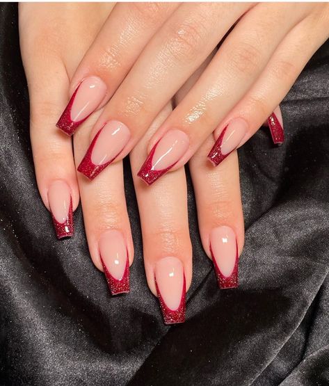 Red Glitter French Tips, Red French Tips Nails, Red Tip Nails, Short French Nails, Glitter French Nails, Red And White Nails, Glitter Tip Nails, Mint Nails, Red Nails Glitter