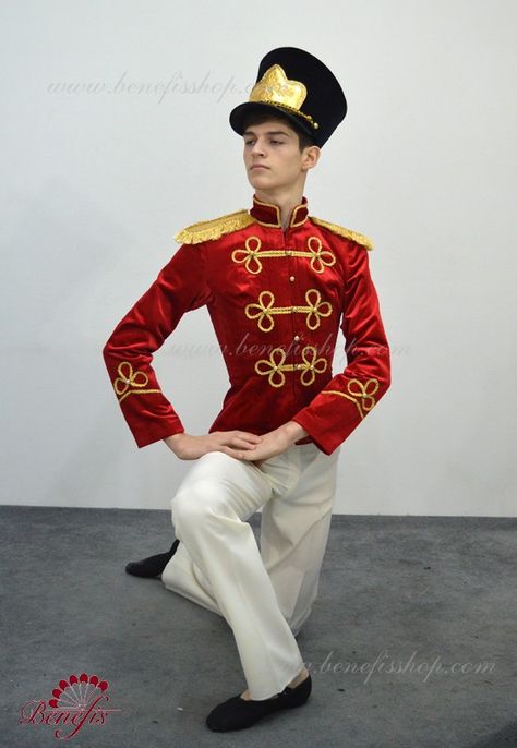 Soldier - P 0230  USD 356 - for adults Nutcracker Soldier Costume, Christmas Tree Decorations Diy Ornaments, Costumes 2023, Ballet Shows, Nutcracker Costumes, Soldier Costume, Velvet Decor, Ballet Costume, Xmas Outfits