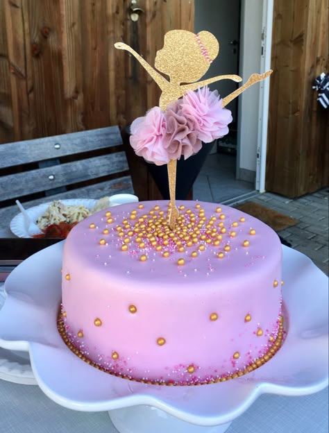 Ballerina Birthday Cakes, Ballerina Birthday Cake Ideas, Cake Ballerina, Ballet Cake, Ballerina Cake Ideas, Ballerina Cake, Ballet Cake Ideas, Ballerina Cakes Ideas, Ballerina Birthday Party Cake