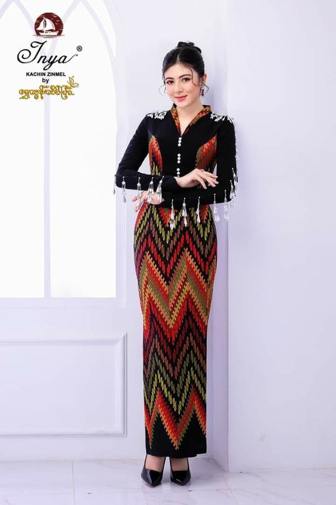 Kachin Traditional Dress Design, Chin Dress Myanmar, Kachin Dress Design, Kachin Traditional Dress, Kachin Dress, Traditional Dress Design, Myanmar Clothes, Traditional Dresses Designs, Myanmar Traditional Dress