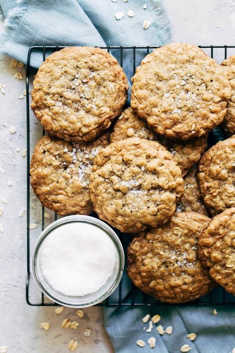 These oatmeal cookies are taken up a notch and baked with brown butter! It creates a deep and rich flavor until any other oatmeal cookie recipe. They're soft, chewy, and full of flavor. #oatmealcookies #cookierecipe #cookies #brownbutter #butternutbakery | butternutbakeryblog.com Brown Butter Oatmeal Cookies, Butternut Bakery, Butter Oatmeal Cookies, Basic Cookies, Oatmeal Cookies Chewy, Cookie Spread, Oatmeal Cookie, Browned Butter, Oatmeal Cookie Recipes