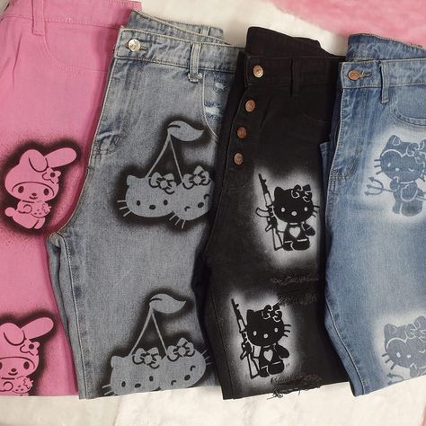 Hello Kitty Baggy Pants, Sanrio Jeans, Saniro Jeans, Hello Kitty Fit, Hello Kitty Jeans, Hello Litty Jeans, Y2k Denim Bottoms With Built-in Shorts, Y2k Denim Jean Shorts With Built-in Shorts, ماثيو ماكونهي