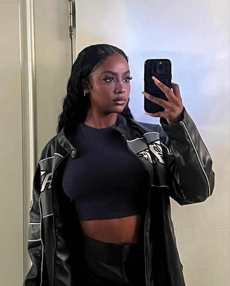 Justine Skye Outfits, Justine Skye Style, Mode Ulzzang, Justine Skye, Dark Skin Beauty, Black Femininity, Black Barbie, Black Is Beautiful, Aesthetic Outfits