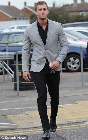 I understand & wish to continue Gray Blazer Outfit Mens, Gray Blazer Men, Grey Blazer Outfit Men, Networking Event Outfit, Grey Blazer Outfit, Dan Osborne, Event Outfit Ideas, Light Grey Blazer, Blazer Outfits Men