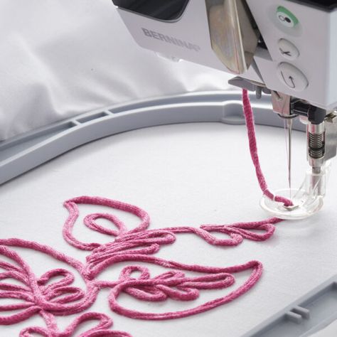 Couching Embroidery, Bernina Embroidery Machine, Couching Stitch, Bernina Embroidery, Machine Embroidery Projects, Quilting Thread, My Sewing Room, Quilting Techniques, Embroidery Software