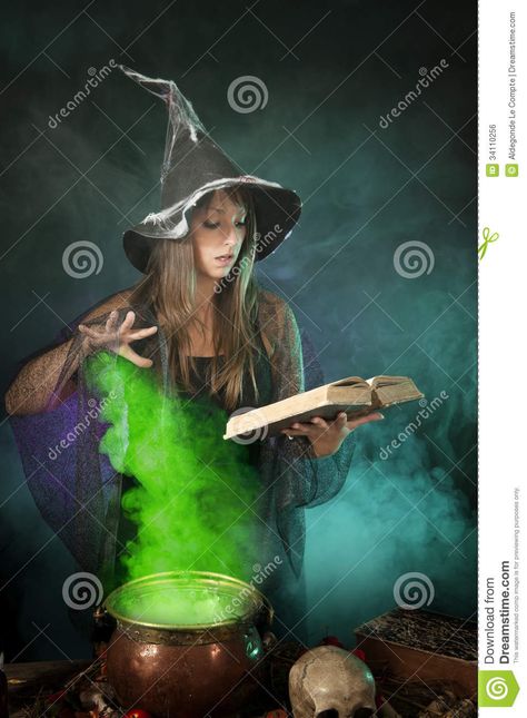 Holiday Witch preparing A Green Apple Tree Potion In Cauldron Royalty Free Stock ... Image Halloween, Which Witch, Fantasy Witch, Beautiful Witch, Arts And Crafts House, Witches Cauldron, Vintage Witch, Witch Magic, Halloween Painting