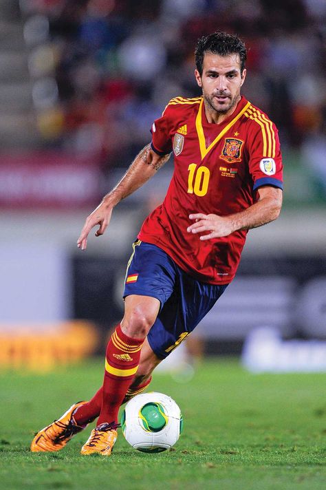 Cesc Fabregas of Spain in 2012. Cesc Fabregas, Cesc Fàbregas, Fifa Football, Football Legends, Football Wallpaper, Best Player, Football Jerseys, Football Players, Arsenal