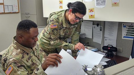 Fort Campbell Defense Military Pay Office exceeds Army standard in annual inspection Military Office, Happy Love Quotes, Steve Burton, Army Images, 101st Airborne, 101st Airborne Division, Military Training, New Photo Download, Photo Download