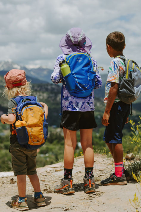 Let their imagination (and yours!) lead the way. Explore the versatile, comfortable kids’ packs and child carriers that will inspire your family to hit the trail. Backpacking Family, Kids Hiking Outfit, Hiking Essentials For Kids, Hiking With Kids Aesthetic, Kids Hiking Gear, Hiking With Baby, Kids Hiking Backpack, Hiking Family, Backpacks For Kids