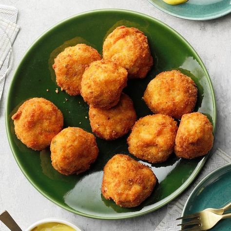 Ham Croquettes With Mustard Sauce Exps Tohca21 46686 B12 16 5b 2 Ham Croquettes Recipe, Ham Croquettes, Meat Patties, Savory Snack Recipes, Croquettes Recipe, Easy Ham, Easter Appetizers, How To Cook Ham, Mustard Sauce