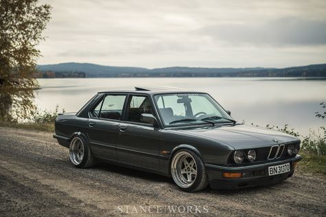 Bmw E30 318is, Bmw 520, Car Dump, Bmw 520i, Mercedes Brabus, Bmw E12 Stance, Bmw E90 Stance, Bmw E36 Stance, 1988 Bmw E30 M3