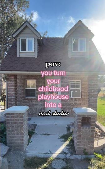 A WOMAN has revealed how she turned her old playhouse into a nail salon for her business. US-based Brook, 18, gave a tour around the tiny home and said it would be perfect for hosting clients. In a clip which has racked up over 27,000 likes, she showed outside and inside the playhouse. She wrote: […] Old House Turned Into Salon, Inside Kids Playhouse, Small Playhouse Interior, Inside Playhouse Ideas, Small Playhouse, Playhouse Interior, Grass Painting, Life On A Budget, Kids Office