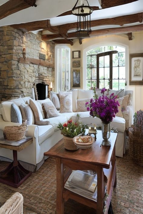 salón estilo campo Provencal Decor, Spanish Farmhouse, Monte Alto, Nova Lima, Farmhouse Cottage, Cozy House, Provence, Arch, Living Room Decor