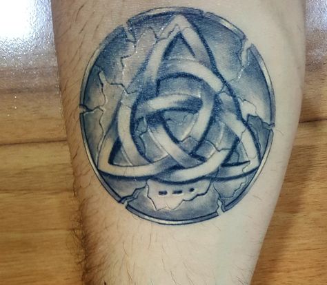 My tattoo celtic brotherhood #tattoo #celticbrotherhood Brotherhood Tattoo, Tattoo Celtic, Cover Up Tattoos For Men, Best Cover Up Tattoos, Tattoo Family, Celtic Tattoos, My Tattoo, Cover Up Tattoos, I Tattoo