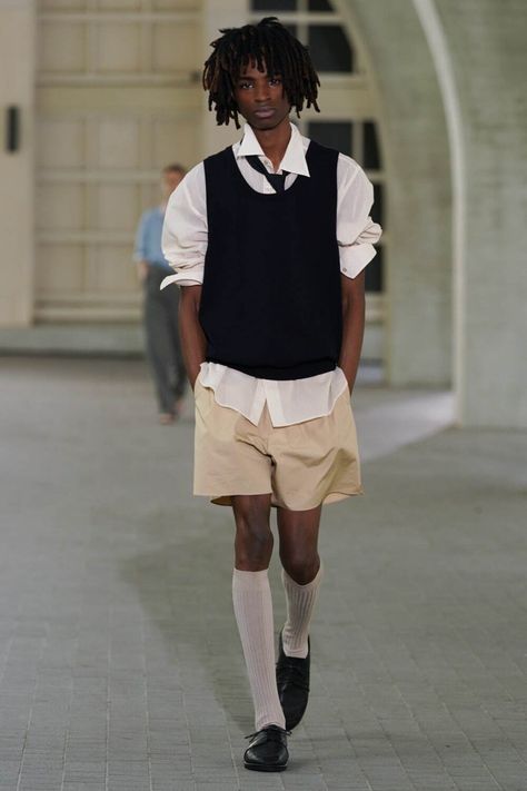 Shorts Outfit Men, 일본 패션, Uni Outfits, Preppy Look, Mood Board Fashion, Geek Chic, 가을 패션, Fashion Fits, Looks Style