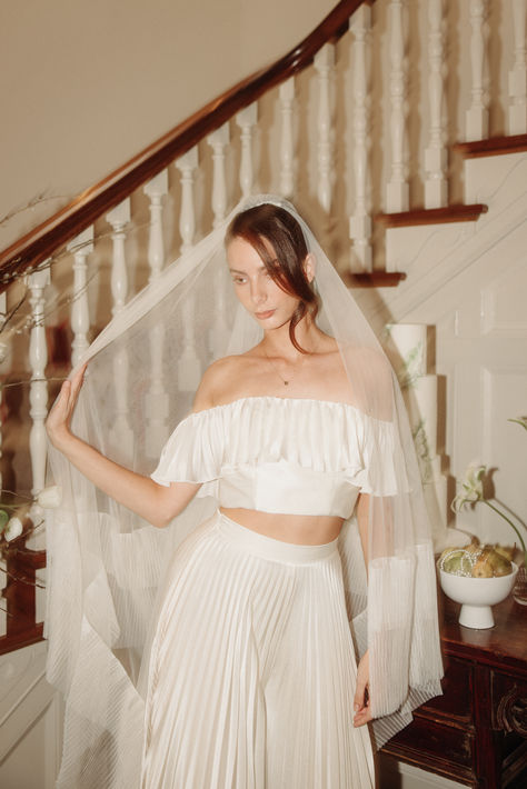 Bride wearing pleated bridal two piece with bardot crop top and pleated maxi skirt with fingertip veil for contemporary country house wedding | bridal styling | bridal separates | wedding two piece outfit for brides | bridal accessories | Katie Goff Photography Bridal Two Piece, Wedding Two Piece, Mermaid Bride Dresses, Indian Bride Dresses, Boho Bride Dress, Princess Bride Dress, Bardot Crop Top, Bride Dress Lace, Country House Wedding