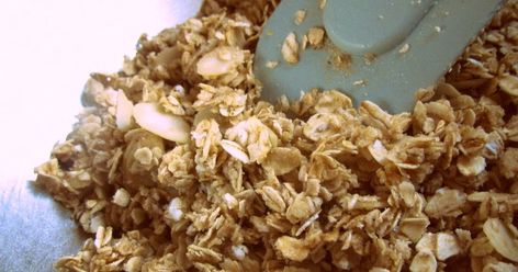 Make Granola, Eggs And Mushrooms, How To Make Granola, Granola Recipe Bars, Crunch Cereal, Homemade Granola Bars, Butter Balls, Granola Cereal, Peanut Butter Balls