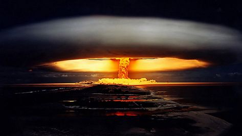 atomic bomb #blast #explosion #bomb #1080P #wallpaper #hdwallpaper #desktop Nuclear Fallout Shelter, Fallout Shelter, Nuclear Test, Emergency Supplies, Nagasaki, Pearl Harbor, Hiroshima, Geology, Atom