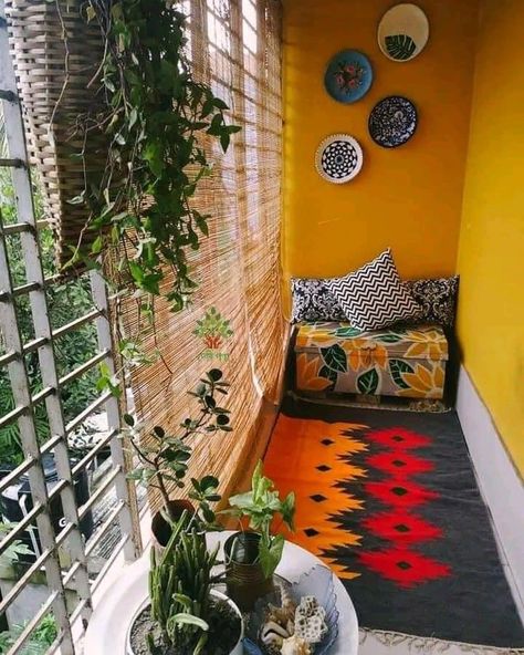 Colorful Room Decor, Indian Room Decor, Indian Bedroom Decor, Simple Living Room Decor, Colourful Living Room Decor, Easy Room Decor, Small Room Design Bedroom, India Home Decor, Small Balcony Design