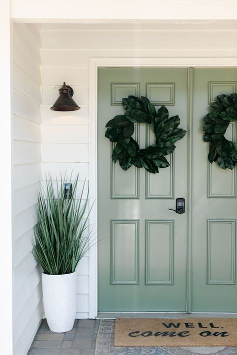 52 Front Door Colors to Choose From Best Green Front Door Colors, Front Door Color Ideas, Door Color Ideas, Paint Your Front Door, Exterior Front Door Colors, Green Front Door, Best Front Door Colors, Front Door Color, Tan House