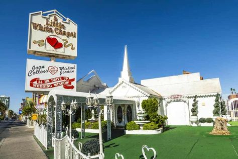 Crash an Elvis wedding in Vegas! - Blogger at Large Wedding Chapel Las Vegas, Las Vegas Images, Las Vegas Pictures, White Wedding Chapel, Elvis Wedding, Wedding Window, Las Vegas Wedding Chapel, Vegas Wedding Chapel, Married In Vegas