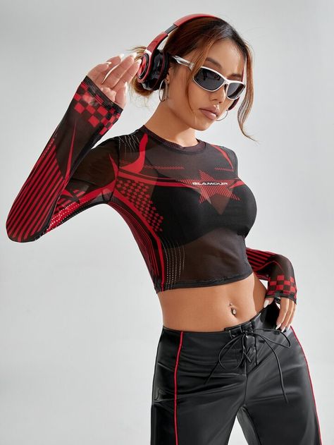 Black Futuristic Fashion, Female Rave Outfits, Bikercore Outfit, Berghain Outfit Women, Edgy Tomboy Fashion, Black And White Street Style, Mesh Shirt Outfit, Techno Outfit, Red And Black Outfits