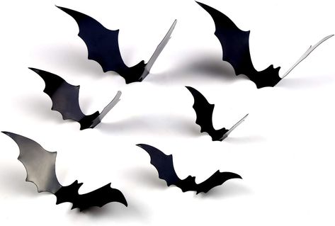 Fluttering bats decals will set the scene through October indoors and outdoors. Wow your guests and trick-or-treaters with these amazing bat decorations! - Barbie - Halloween Decorations - Halloween 2023 - Spooky Season - Water Proof - Halloween Package, Scary Bat, Bat Decorations, Halloween Bat Decorations, Bat Wall, Bat Halloween, Halloween Scene, Halloween Party Diy, Decoration Stickers