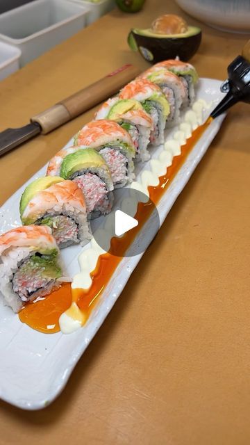 Japanese Mayo Recipe, Meat Sushi Roll, Crunchy Sushi Roll, Tiger Roll Sushi, Dragon Roll Sushi, Crunchy Crab Sushi Roll, Sake Sushi, California Roll Sushi, Super Crunchy Roll Sushi