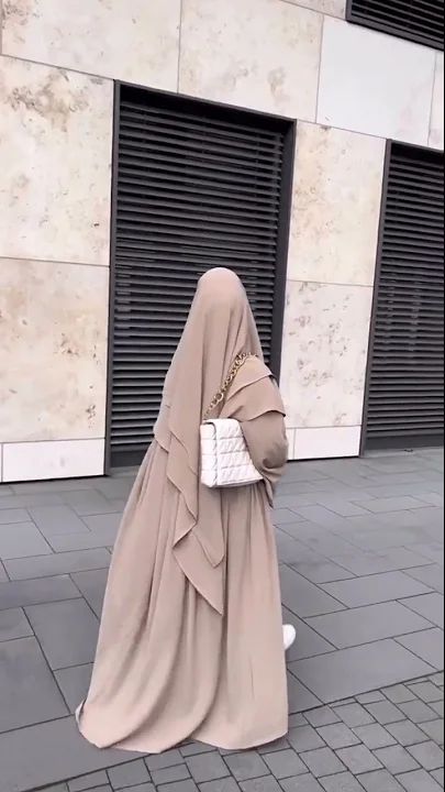 Jilbab Outfits, Khimar Style, Mode Niqab, Islamic Modest Fashion, Modest Outfits Muslim, Outfits Muslim, Estilo Hijab, Stile Hijab, Muslim Fashion Hijab Outfits