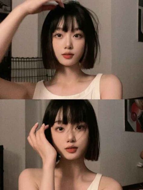 Cute Korean Hairstyles To Try In 2024 For A Brand-New Look Cute Korean Hairstyles, Korean Hairstyles, Korean Haircut, Mermaid Waves, Elegant Bun, Korean Short Hair, Romantic Curls, Hairstyles For Girls, Side Ponytail