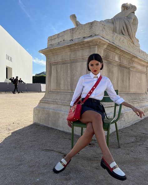 Alexandra Pereira Outfits, Styling Skirts, Business Dress Code, Alexandra Pereira, Outfits 2023, Summer Outfit Inspiration, Fashion Weeks, Closet Fashion, Professional Outfits