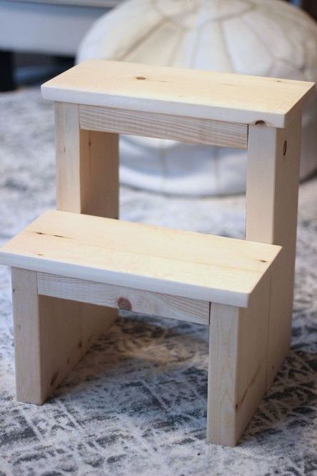 build the easiest step stool, diy, how to, painted furniture, woodworking projects Step Stool Diy, Stool Diy, Stool Makeover, Wood Step Stool, Diy Stool, Wooden Step Stool, Woodworking Projects Furniture, Wood Steps, Wooden Steps