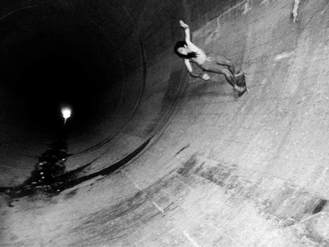 Skateboarding at laiban dam Skater Laptop Wallpaper, Skate Desktop Wallpaper, Skateboard Background Wallpapers, Dark Skateboard Aesthetic, Skateboard Wallpaper, Abandoned Skate Park Aesthetic, Skateboarding, Laptop Wallpaper, Skateboard