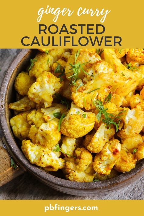 Tumeric Cauliflower, Curry Roasted Cauliflower, Roasted Cauliflower Recipes, Cauliflower Curry, Ginger Recipes, Garlic Recipes, Cooked Veggies, Cauliflower Recipes, Vegetable Sides