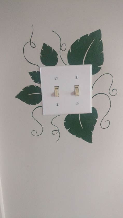 Cute Wall Designs Paint Bedrooms, Simple Wall Decor Painting, Hand Painted Wall Art Bedrooms, Aesthetic Wall Design Paint, Design For Switch Board, Green Paint Wall Design, Room Wall Painting Bedrooms Simple, Cute Wall Designs Paint, Simple Wall Paintings For Bedroom