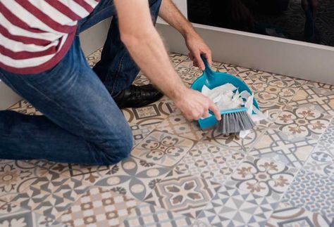 Best Way to Deep Clean Linoleum Floors - Shiny Modern How To Deep Clean Linoleum Floors, Deep Clean Linoleum Floors, Best Way To Clean Linoleum Floors, How To Clean Linoleum Floors, Cleaning Linoleum Floors, Bathroom Linoleum Flooring, Modern Linoleum Flooring, Linoleum Cleaner, Clean Linoleum Floors