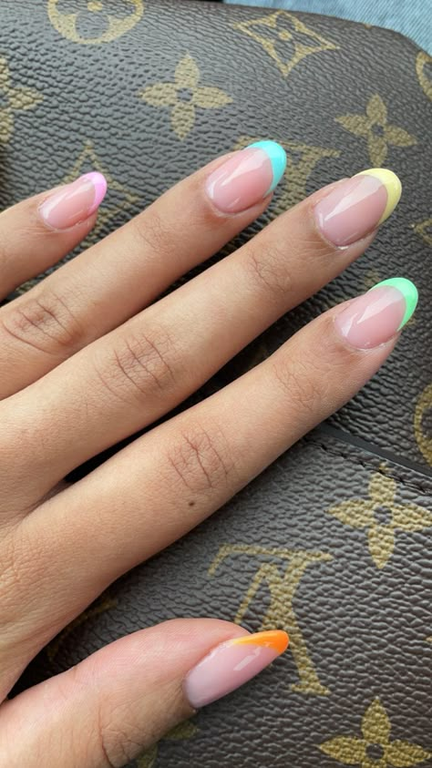 Oval Coloured French Tip Nails, Different Tip Color Nails, Rainbow Nails Acrylic French Tip, French Tip Acrylic Nails Pastel, French Tip Acrylic Nails Multi Color, Oval French Nails Colour, Diff Color French Tips, French Tips Pastel Colours, Colourful French Tips Nails