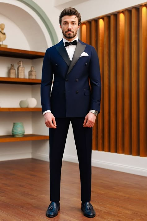 Male Wedding Suit, Men's Tuxedo Styles, Wedding Suits Men Black, Wedding Matching Outfits, Suit For Men Wedding, Wedding Clothes For Men, Wedding Suit Ideas, Wedding Dresses Men, Wedding Kurta For Men