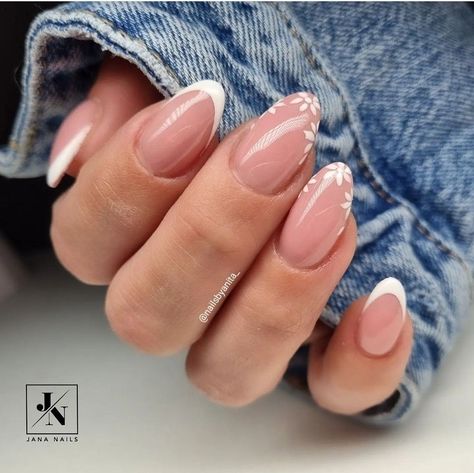 Nails Acrylic Ideas, Nail Art Rose, Short Nails Acrylic, Nail Art Orange, Nails 2020 Trends, Nail Designs Easy, Acrylic Short Nails, Nail Art Spring, Nail Ideas Acrylic