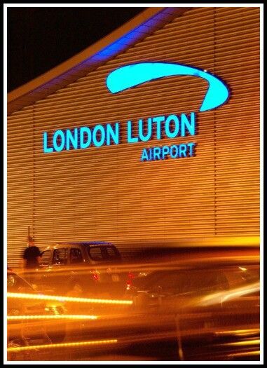 London Luton Airport Sign Luton Airport, London Luton Airport, Airport Signs, Air Travel, New Experience, Egypt, London, Neon Signs, Signs