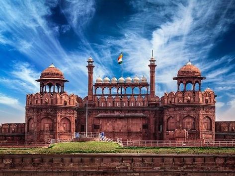 On April 9, a Memorandum of Understanding (MoU) was signed between the Government of India and the Dalmia Bharat Group appointing it as the 'Monument Mitra' of the Red Fort. Lal Qila Delhi, Lal Qila, Tourism Background, Red Fort, Washington Monument, Capitol Building, Famous Landmarks, Travel Tourism, Tourist Places