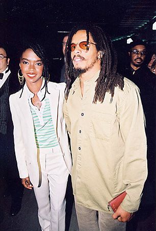 lauryn hill & rohan marley Lauryn Hill 90s, Rohan Marley, Lauryn Hill, What Is Love, 90s Fashion, Lab Coat, Street Style, Clothes