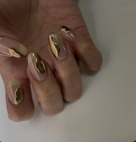 Gold Chrome Design Nails, Creative French Manicure, White And Gold Chrome Nails, Gold Drip Nails, Gold French Manicure, Page Nails, Gold French Tip, Gold Chrome Nails, Gold Touch