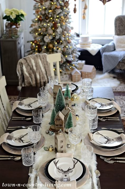 Christmas Table Setting with Reindeer Plates and Waterford Crystal Winter Table Setting, Dining Room Table Settings, Table Setting Design, Christmas Table Setting, Table Centerpiece Decorations, Christmas Dining Table, Christmas Dining Room, Modern Country Style, Christmas Table Centerpieces