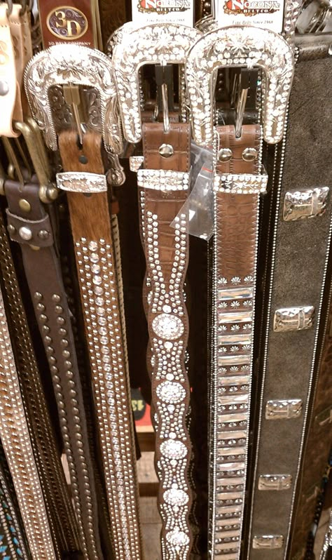 rhinestone cowgirl belts Takuache Girl Outfits, Mode Indie, Country Belts, Vaquera Outfits, Belts And Buckles, Cowgirl Belts, Rhinestone Cowgirl, Bling Belts, Cowgirl Accessories