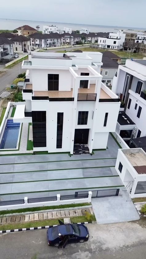 Superite Africa || Real Estate Lagos (@superiteafrica.ng) • Instagram photos and videos Houses In Africa, Compound House, Real Estate Building, Habakkuk 2, Duplex For Sale, 2025 Goals, Architectural Ideas, Medical Photos, Dream Life House